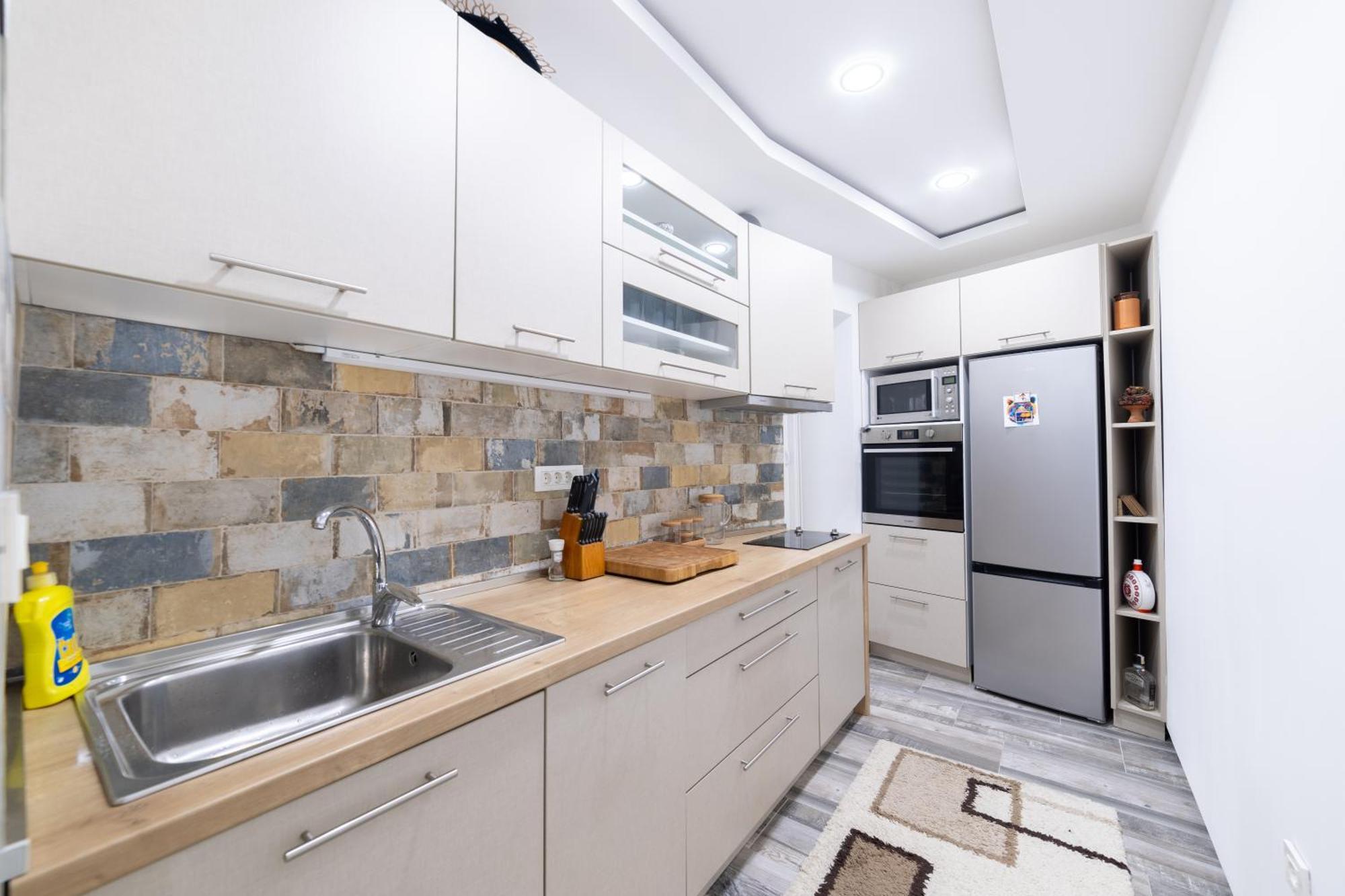 Old Town Colorful Two-Bedroom Apartment سراييفو المظهر الخارجي الصورة